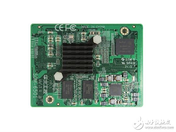 华北工控嵌入式工控机的SSD测验使用